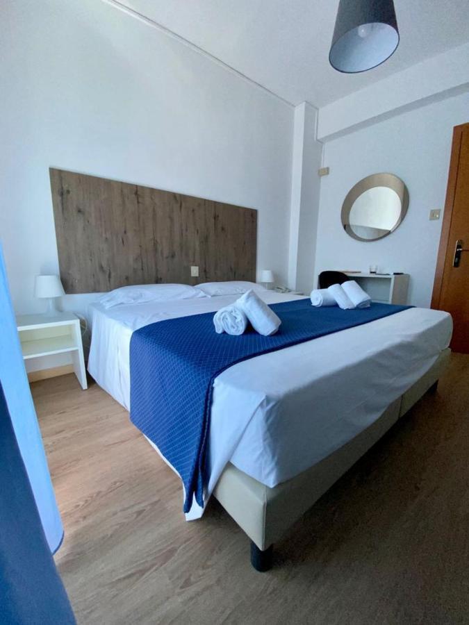 Hotel Danieli Лидо ди Йезоло Екстериор снимка