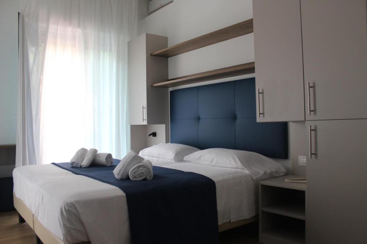 Hotel Danieli Лидо ди Йезоло Екстериор снимка